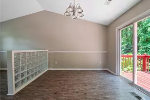 880 Highland Terrace NE, Marietta, GA 30066 - Photo 13