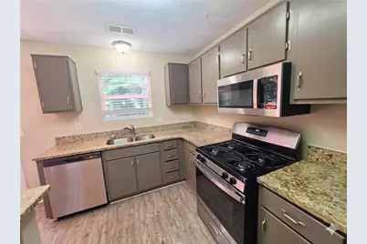 880 Highland Terrace NE, Marietta, GA 30066 - Photo 7