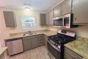 880 Highland Terrace NE, Marietta, GA 30066 - Photo 7