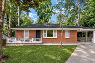 478 Pine Dr, Stone Mountain, GA 30083 - Photo 1