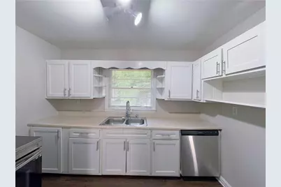 478 Pine Drive, Stone Mountain, GA 30083 - Photo 7