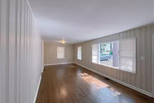 478 Pine Dr, Stone Mountain, GA 30083 - Photo 5