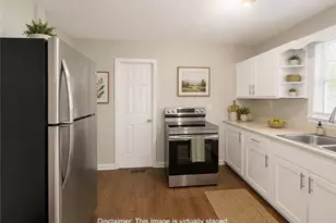 478 Pine Dr, Stone Mountain, GA 30083 - Photo 3