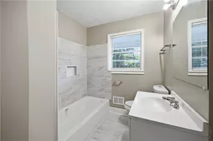 997 Pineglen Dr, Forest Park, GA 30297 - Photo 9