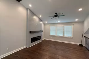 2103 Singer Way, Lithonia, GA 30058 - Photo 7