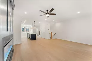 1927 Deco Dr, Kennesaw, GA 30144 - Photo 15