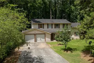 6384 Boyett Dr, Norcross, GA 30093 - Photo 17