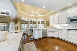 705 Clubside Dr, Roswell, GA 30076 - Photo 19
