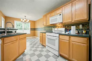 3620 Friendship Farm Dr, Buford, GA 30519 - Photo 13