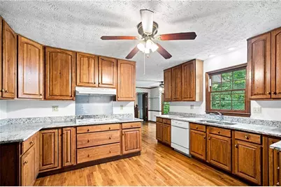 965 Millbrook Court, Tucker, GA 30084 - Photo 9