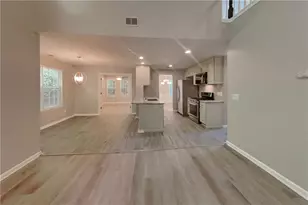 1703 Silverchase Dr SW, Marietta, GA 30008 - Photo 3