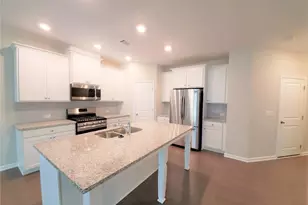 1636 Lansing Bluff Walk, Lawrenceville, GA 30043 - Photo 7