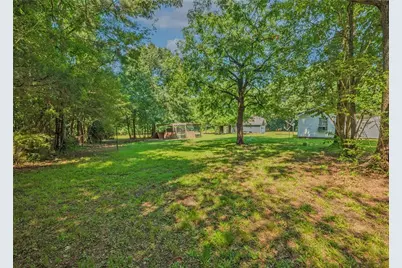 1803 Bowman Highway NW, Dewy Rose, GA 30634 - Photo 13
