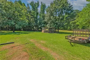 1803 Bowman Hwy NW, Dewy Rose, GA 30634 - Photo 11