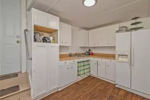 1803 Bowman Hwy NW, Dewy Rose, GA 30634 - Photo 35