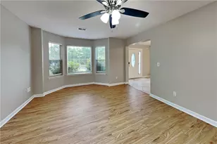7005 Greenfield Ln, Cumming, GA 30028 - Photo 5