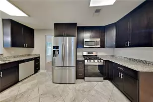 7005 Greenfield Ln, Cumming, GA 30028 - Photo 7