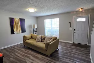 1314 Hollenbeck Ln, Riverdale, GA 30296 - Photo 3