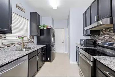 574 Lobdale Falls Drive, Lawrenceville, GA 30045 - Photo 15