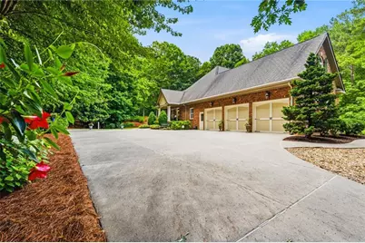 201 Wellington Falls Way, Canton, GA 30114 - Photo 63