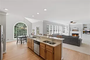 230 Shyrewood Dr, Lawrenceville, GA 30043 - Photo 19