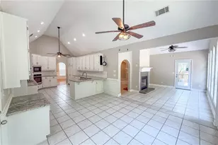 6015 Cedar Lake Trail, Loganville, GA 30656 - Photo 9