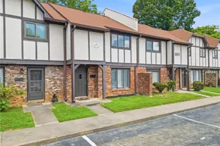 1807 Ashborough Circle SE, Marietta, GA 30067 - Photo 29