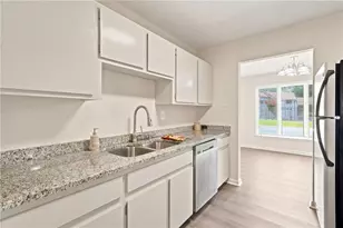 1807 Ashborough Circle SE, Marietta, GA 30067 - Photo 11