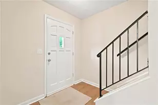 1807 Ashborough Circle SE, Marietta, GA 30067 - Photo 3