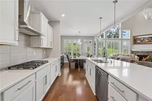 205 Michigan Cir, Hoschton, GA 30548 - Photo 9