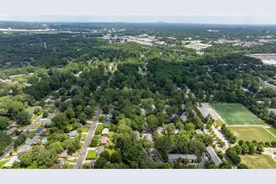 2761 Farmstead Road SE, Smyrna, GA 30080 - Photo 37