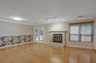 6420 Windsor Trace Dr, Peachtree Corners, GA 30092 - Photo 9