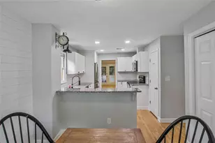 6420 Windsor Trace Dr, Peachtree Corners, GA 30092 - Photo 7