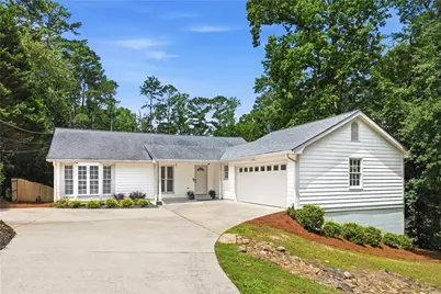 6014 Lake Lanier Heights Road, Buford, GA 30518 - Photo 53