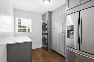 6014 Lake Lanier Heights Rd, Buford, GA 30518 - Photo 17
