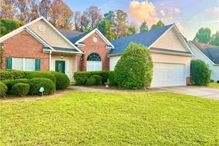 85 Hillcrest Ct, Hiram, GA 30141 - Photo 1