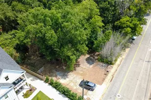 1599 Roswell St SE, Smyrna, GA 30080 - Photo 1