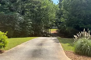 1130 Irish Hill Dr, Concord, GA 30206 - Photo 3
