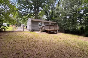 3685 Bolfair Dr NW, Atlanta, GA 30331 - Photo 17