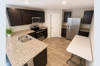 200 Woodlands Drive, Jackson, GA 30233 - Photo 5