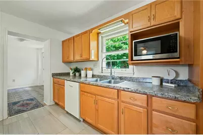 3576 Lakeshore Drive, Smyrna, GA 30082 - Photo 11