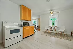 3576 Lakeshore Dr, Smyrna, GA 30082 - Photo 9
