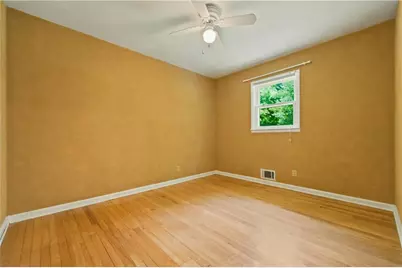 3576 Lakeshore Drive, Smyrna, GA 30082 - Photo 13
