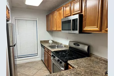 1010 Wynnes Ridge Circle SE, Marietta, GA 30067 - Photo 7