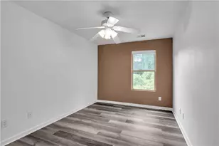2827 Creek Bottom Ct, Gainesville, GA 30504 - Photo 21