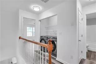 2827 Creek Bottom Ct, Gainesville, GA 30504 - Photo 5