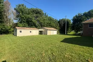 5677 Bentley Rd, Cumming, GA 30040 - Photo 25