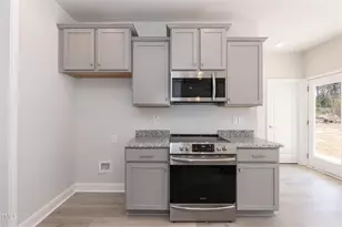 654 Bald Ridge Cir, Demorest, GA 30535 - Photo 7