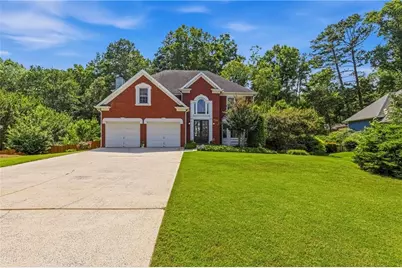 4924 Marlos Drive NE, Marietta, GA 30066 - Photo 1