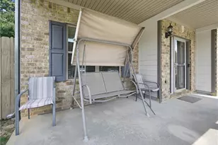 1270 Rose Terrace Cir, Loganville, GA 30052 - Photo 5